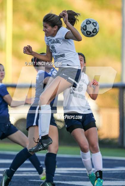 Thumbnail 1 in Brentwood School @ Sierra Canyon (CIF SoCal Regional D4 Final) photogallery.