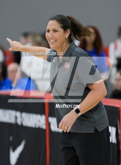 Thumbnail 2 in Mater Dei vs. Bartlett  (Nike Tournament of Champions) photogallery.