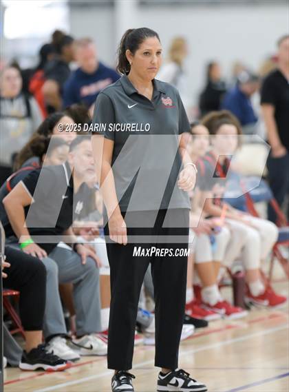 Thumbnail 3 in Mater Dei vs. Bartlett  (Nike Tournament of Champions) photogallery.