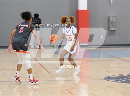 Thumbnail 2 in Mater Dei vs. Bartlett  (Nike Tournament of Champions) photogallery.