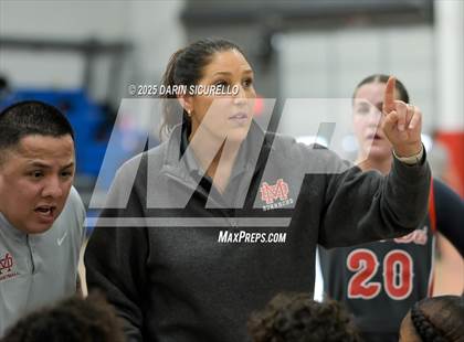 Thumbnail 1 in Mater Dei vs. Bartlett  (Nike Tournament of Champions) photogallery.