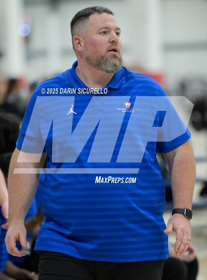 Thumbnail 3 in Mater Dei vs. Bartlett  (Nike Tournament of Champions) photogallery.