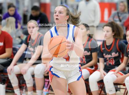 Thumbnail 1 in Mater Dei vs. Bartlett  (Nike Tournament of Champions) photogallery.