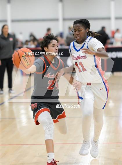 Thumbnail 1 in Mater Dei vs. Bartlett  (Nike Tournament of Champions) photogallery.