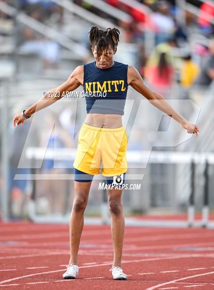 Thumbnail 1 in UIL 6A District 14 Region 2 Track and Field Meet photogallery.