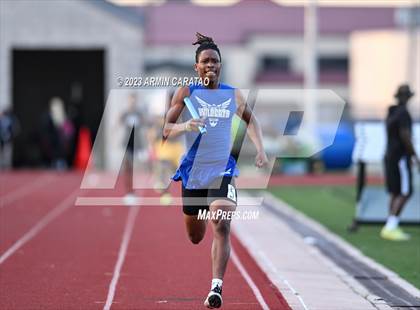 Thumbnail 1 in UIL 6A District 14 Region 2 Track and Field Meet photogallery.