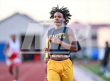 Thumbnail 1 in UIL 6A District 14 Region 2 Track and Field Meet photogallery.