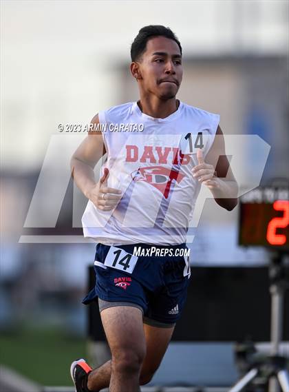 Thumbnail 1 in UIL 6A District 14 Region 2 Track and Field Meet photogallery.
