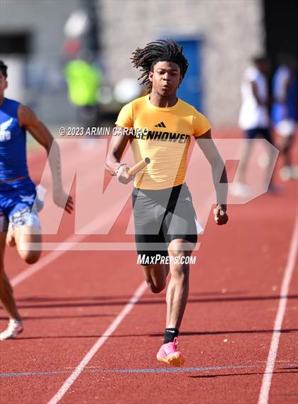 Thumbnail 1 in UIL 6A District 14 Region 2 Track and Field Meet photogallery.