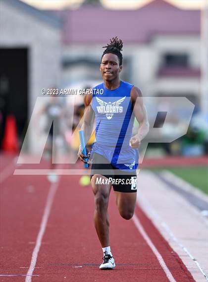 Thumbnail 3 in UIL 6A District 14 Region 2 Track and Field Meet photogallery.