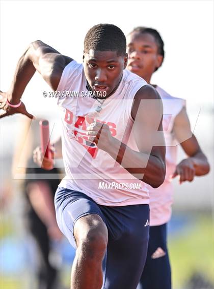 Thumbnail 3 in UIL 6A District 14 Region 2 Track and Field Meet photogallery.