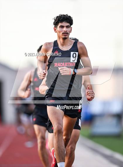 Thumbnail 2 in UIL 6A District 14 Region 2 Track and Field Meet photogallery.