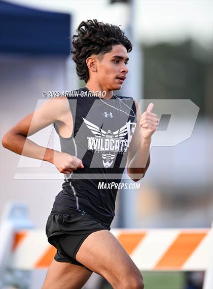 Thumbnail 1 in UIL 6A District 14 Region 2 Track and Field Meet photogallery.