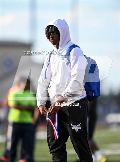 Thumbnail 2 in UIL 6A District 14 Region 2 Track and Field Meet photogallery.