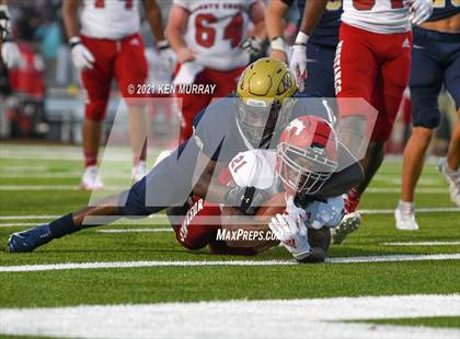 Thumbnail 3 in North Shore vs Klein Collins photogallery.