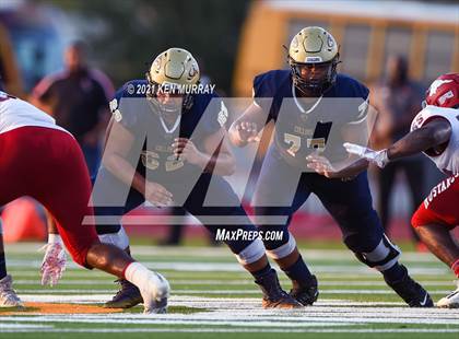 Thumbnail 3 in North Shore vs Klein Collins photogallery.