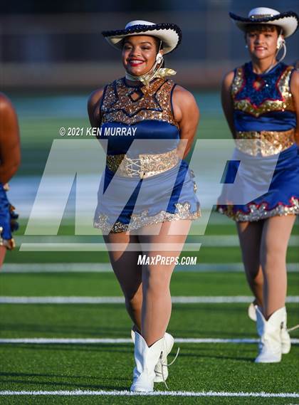 Thumbnail 2 in North Shore vs Klein Collins photogallery.