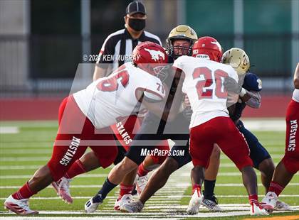 Thumbnail 3 in North Shore vs Klein Collins photogallery.