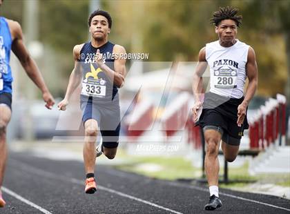Thumbnail 2 in Lewis James Invitational (100 Meter) photogallery.