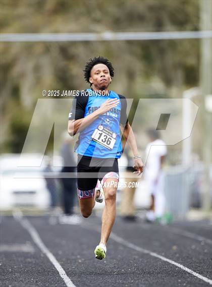 Thumbnail 2 in Lewis James Invitational (100 Meter) photogallery.