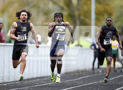 Thumbnail 1 in Lewis James Invitational (100 Meter) photogallery.