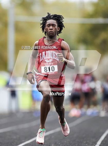 Thumbnail 2 in Lewis James Invitational (100 Meter) photogallery.