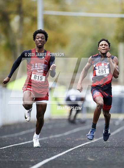 Thumbnail 2 in Lewis James Invitational (100 Meter) photogallery.