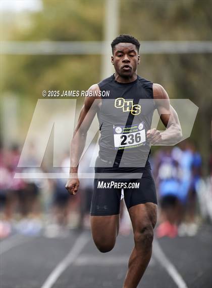 Thumbnail 1 in Lewis James Invitational (100 Meter) photogallery.