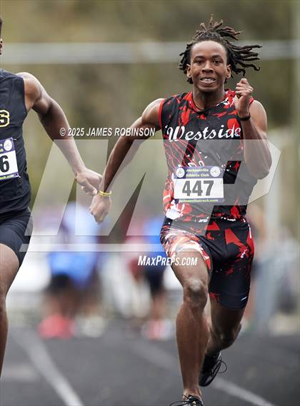 Thumbnail 3 in Lewis James Invitational (100 Meter) photogallery.