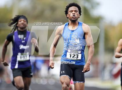 Thumbnail 2 in Lewis James Invitational (100 Meter) photogallery.
