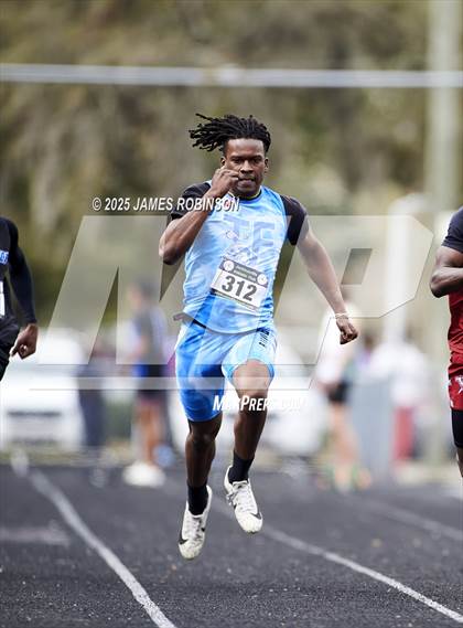 Thumbnail 3 in Lewis James Invitational (100 Meter) photogallery.