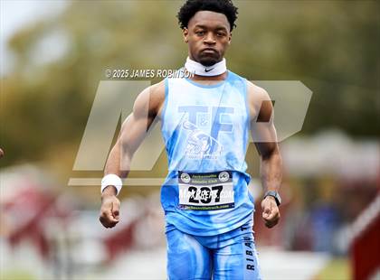 Thumbnail 2 in Lewis James Invitational (100 Meter) photogallery.