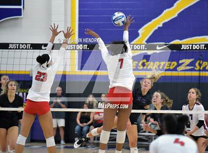 Thumbnail 2 in Assumption vs. Redondo Union (Durango Fall Classic Championship) photogallery.