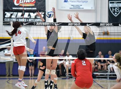 Thumbnail 1 in Assumption vs. Redondo Union (Durango Fall Classic Championship) photogallery.