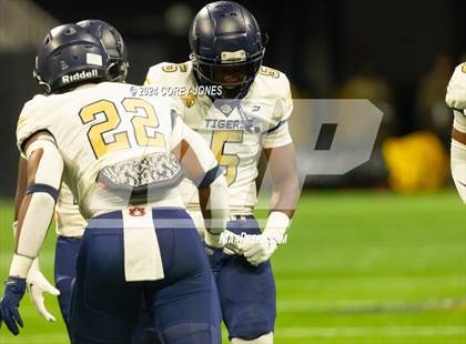Thumbnail 3 in Douglas County vs Cedar Grove (Corky Kell & Dave Hunter Classic) photogallery.