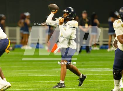 Thumbnail 2 in Douglas County vs Cedar Grove (Corky Kell & Dave Hunter Classic) photogallery.