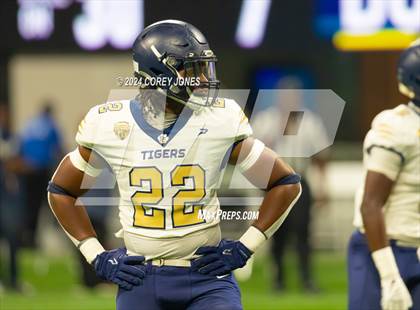 Thumbnail 2 in Douglas County vs Cedar Grove (Corky Kell & Dave Hunter Classic) photogallery.