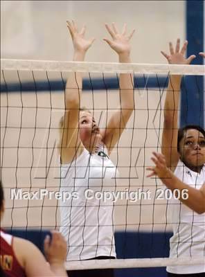 Thumbnail 2 in Oakdale vs. St. Mary's (SJS D3 Final) photogallery.