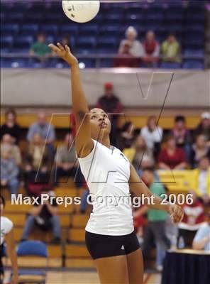 Thumbnail 2 in Oakdale vs. St. Mary's (SJS D3 Final) photogallery.
