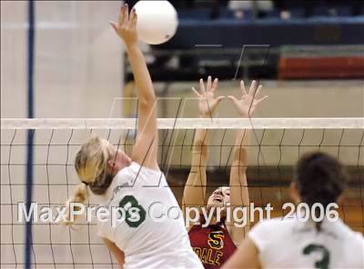 Thumbnail 1 in Oakdale vs. St. Mary's (SJS D3 Final) photogallery.