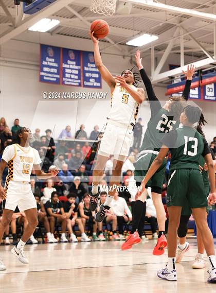 Thumbnail 3 in Archbishop Wood vs Methacton (PIAA 6A Round 1) photogallery.