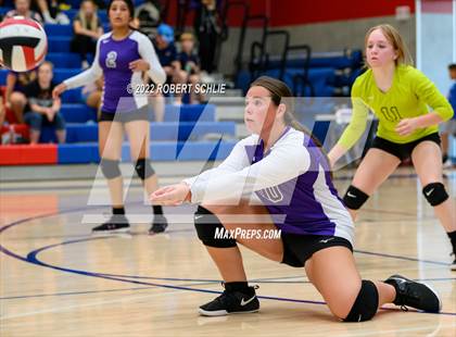Thumbnail 3 in Bradshaw Christian @ Folsom photogallery.
