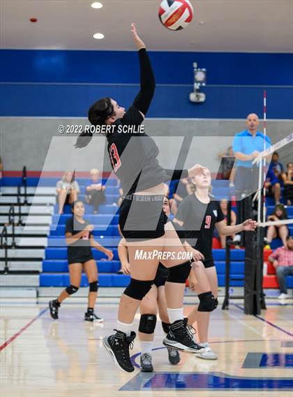 Thumbnail 3 in Bradshaw Christian @ Folsom photogallery.