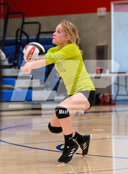 Thumbnail 2 in Bradshaw Christian @ Folsom photogallery.