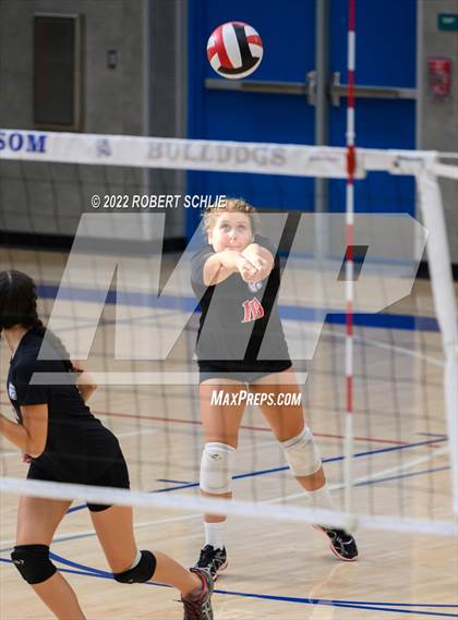 Thumbnail 2 in Bradshaw Christian @ Folsom photogallery.