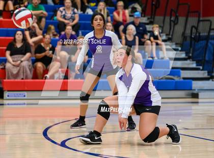 Thumbnail 3 in Bradshaw Christian @ Folsom photogallery.
