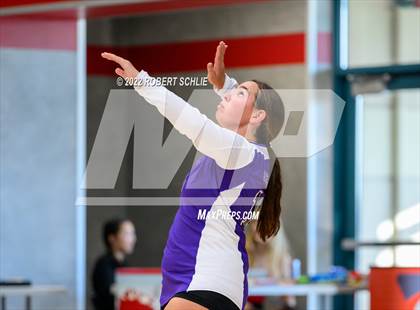 Thumbnail 1 in Bradshaw Christian @ Folsom photogallery.