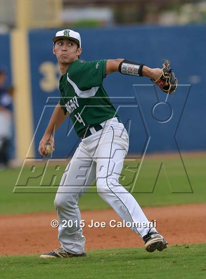 Thumbnail 1 in Reagan [Ronald] vs. Smithson Valley (UIL 6A Area Playoff) photogallery.