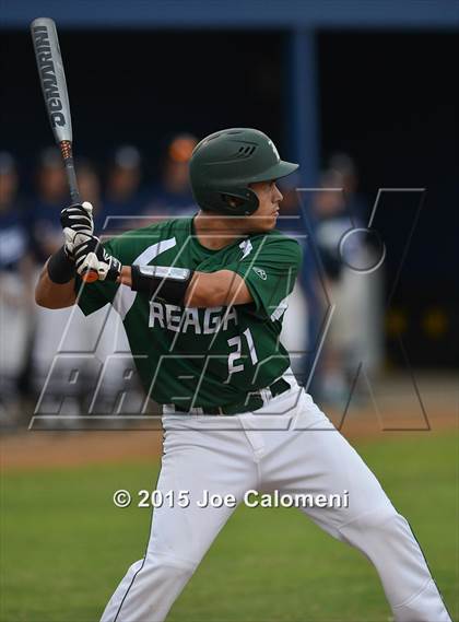 Thumbnail 2 in Reagan [Ronald] vs. Smithson Valley (UIL 6A Area Playoff) photogallery.
