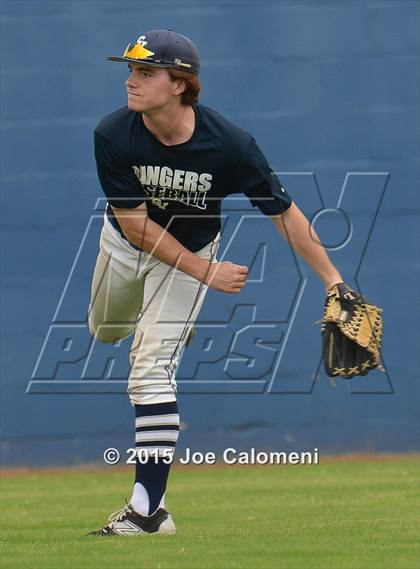 Thumbnail 3 in Reagan [Ronald] vs. Smithson Valley (UIL 6A Area Playoff) photogallery.